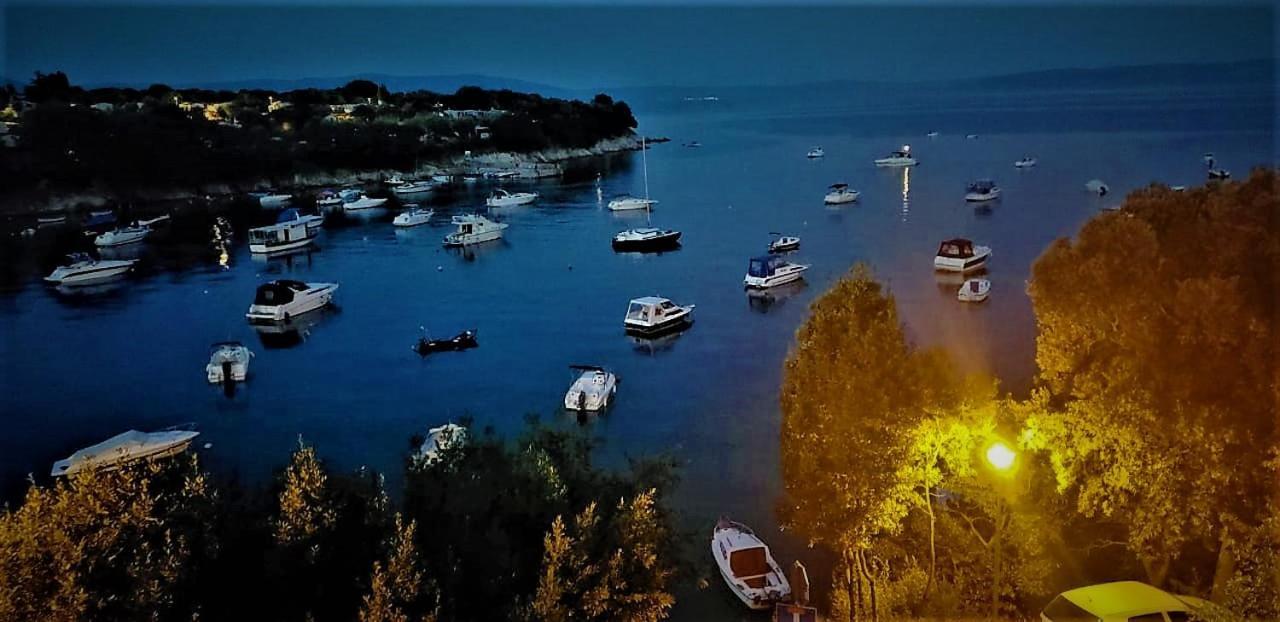 Villamar Beachfront With Free Private Parking Apartment Rabac