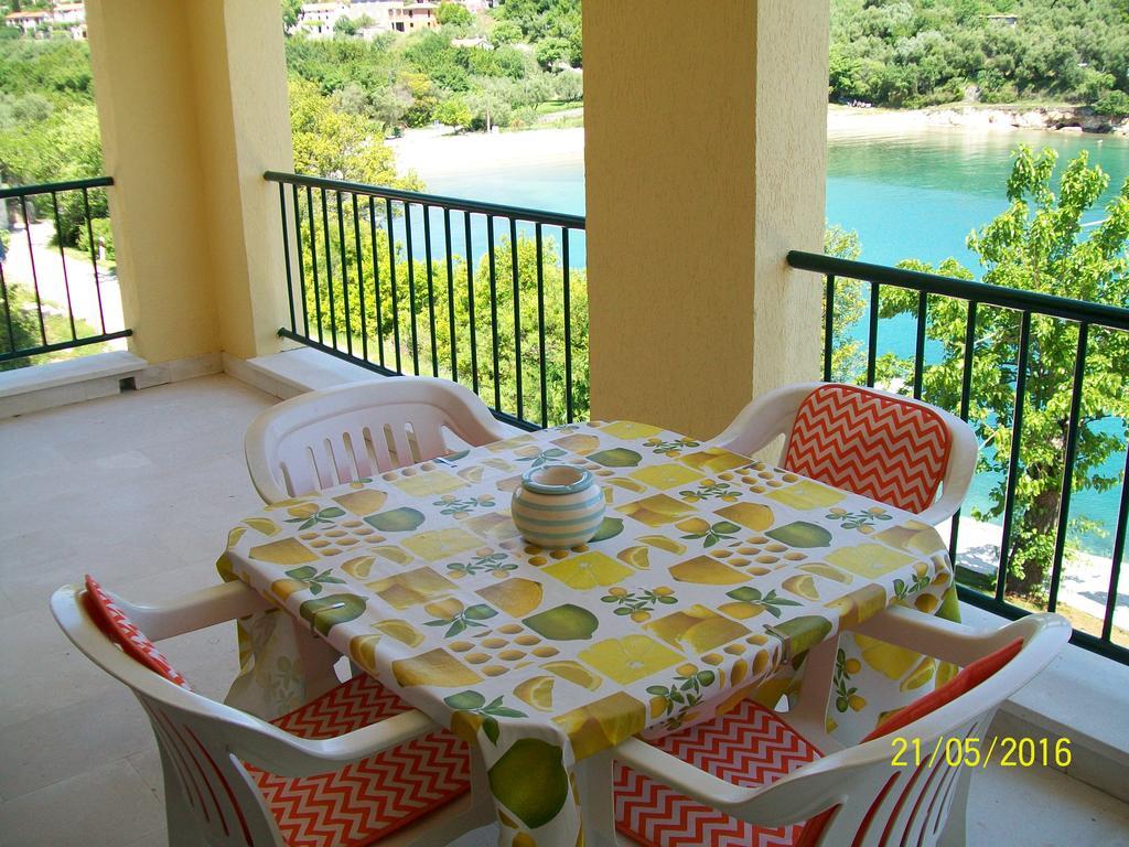 Villamar Beachfront With Free Private Parking Apartment Rabac