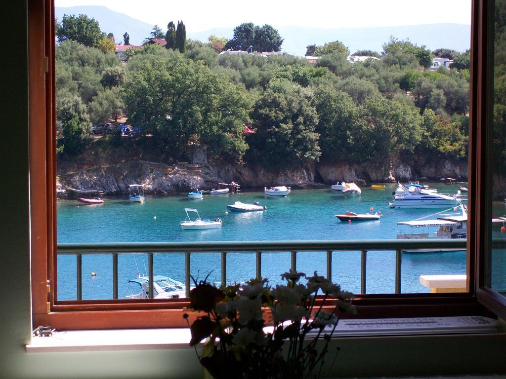 Villamar Beachfront With Free Private Parking * Rabac