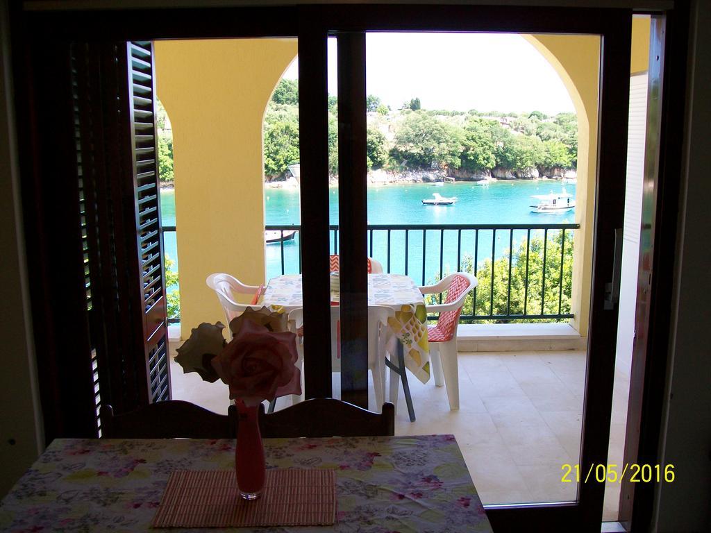 Apartment Villamar Beachfront With Free Private Parking