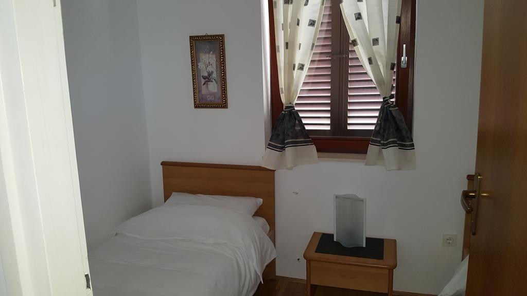 Villamar Beachfront With Free Private Parking