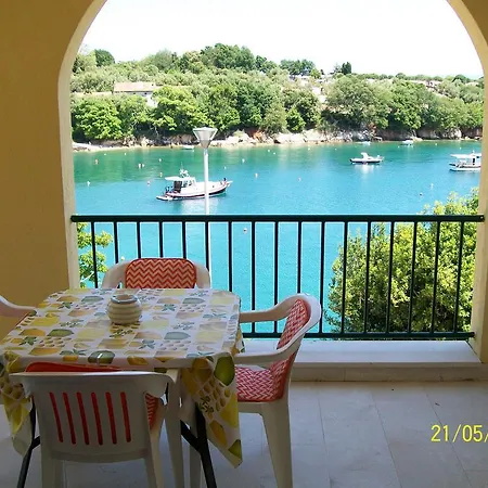 Villamar Beachfront Apartments With Free Private Parking Rabac Exterior photo