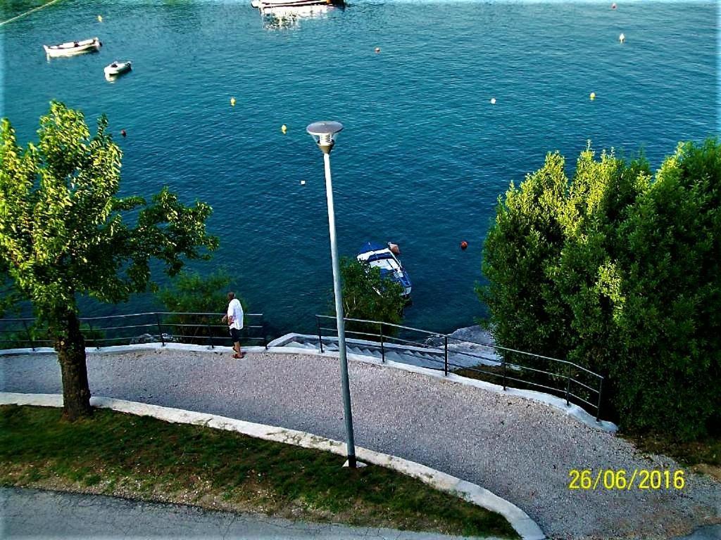 Villamar Beachfront With Free Private Parking Rabac
